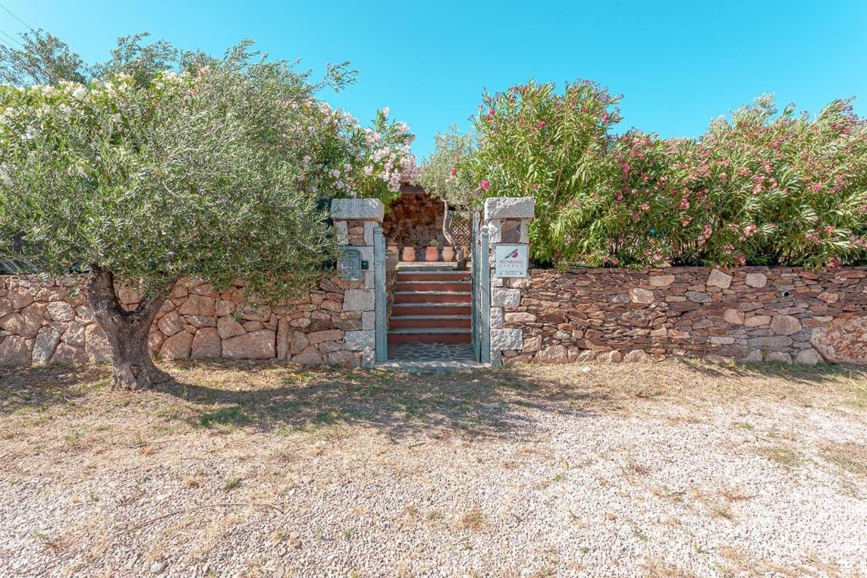 B&B Pettirosso Garden San Teodoro  Exterior foto
