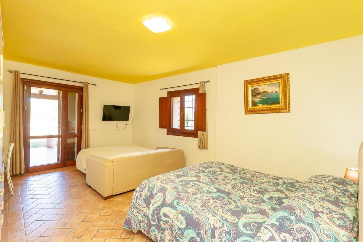 B&B Pettirosso Garden San Teodoro  Exterior foto